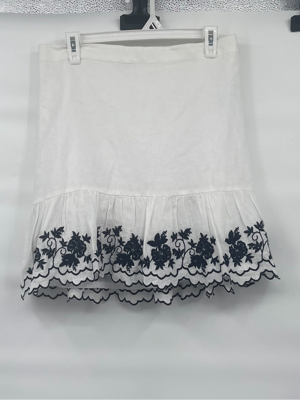 Crew factory white blue embroidered linen blend skirt